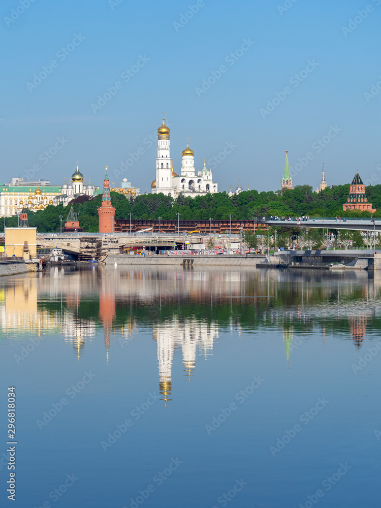 moscow kremlin and river moscow kremlin and river