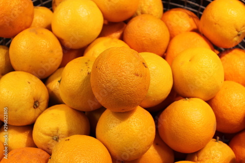 oranges in market