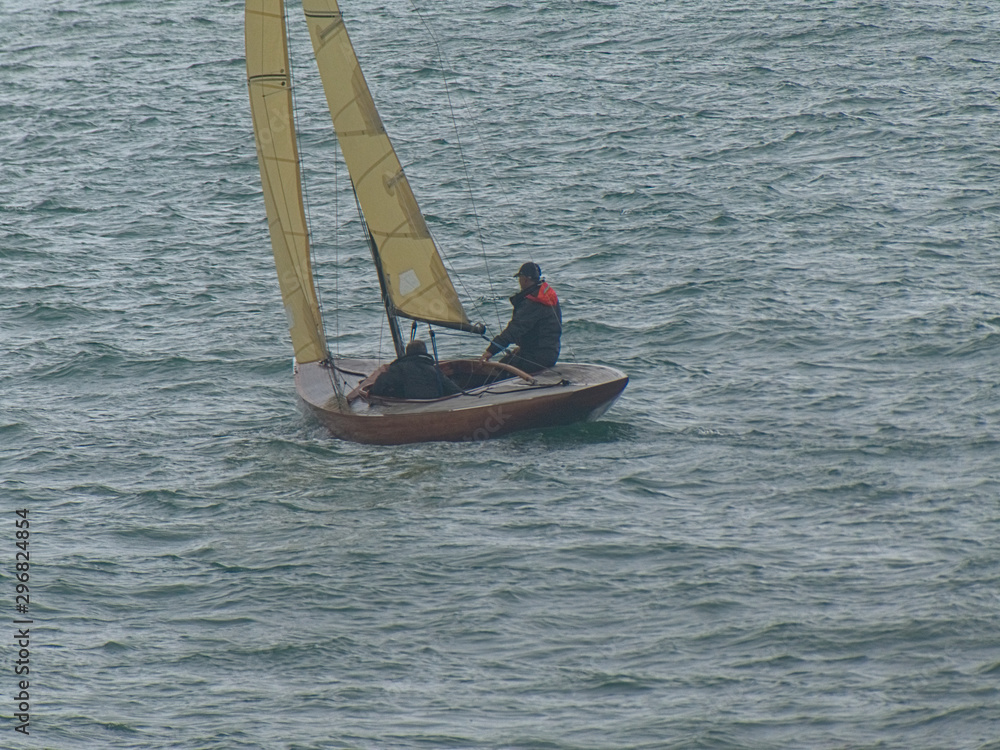 Naklejka premium Voile , virement de bord .