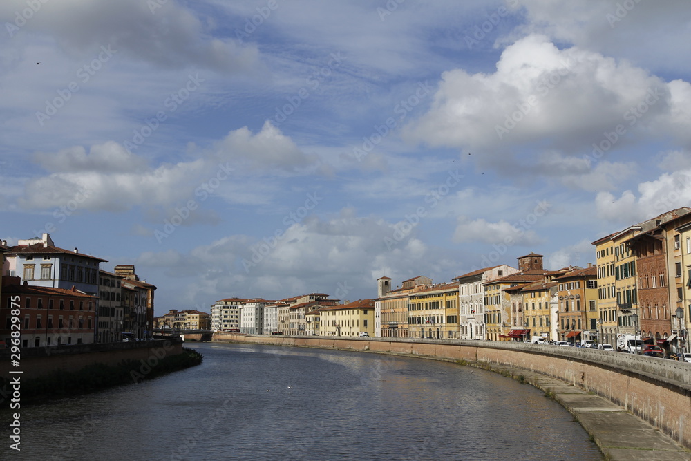 Travelling to Pisa, Italy in October