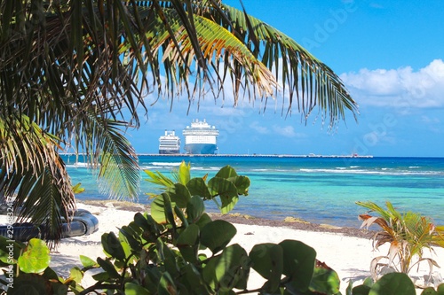 CRUCEROS COSTA MAYA MAHAHUAL BEACH MÉXICO photo