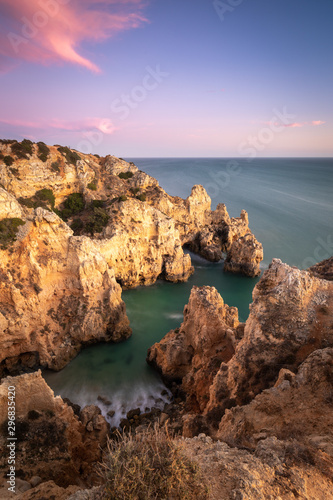 Ponta da Piedade, Lagos, Portugal - Europa © Roland Abel