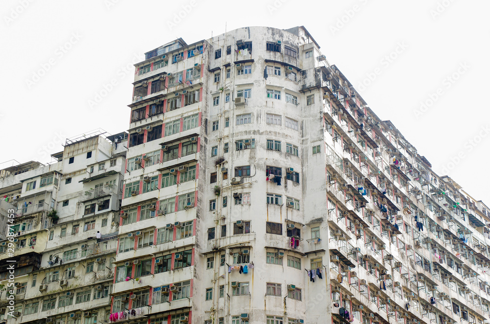 増築を繰り返す香港の集合住宅
