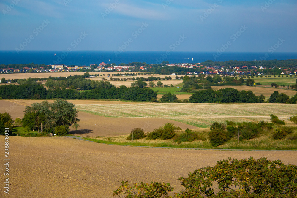 夏の北ドイツの海岸（Leuchtturm　Bukがある地点から見た景色）