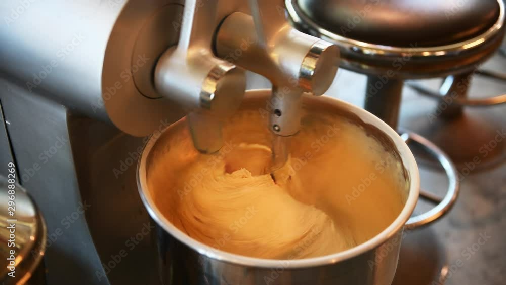 Mixing machine for bread making process Mixing machine for bread making process