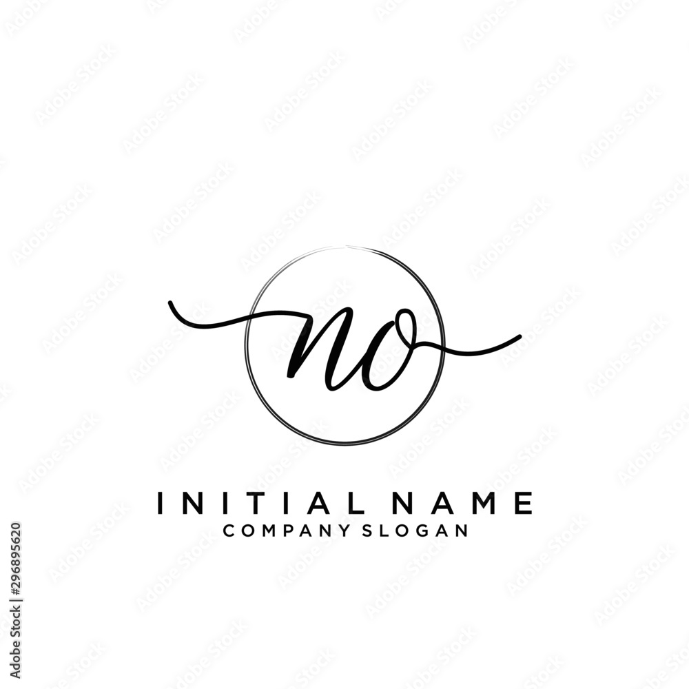 Naklejka premium NO Initial handwriting logo with circle template