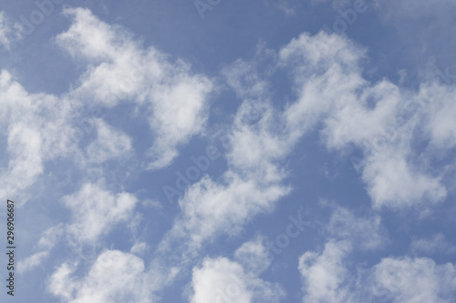 Fototapeta Naklejka Na Ścianę i Meble -  blue sky, white clouds, beautiful atmosphere