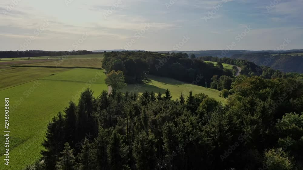 Felder - Wald - Wiesen - Kameraflug Felder - Wald - Wiesen - Kameraflug