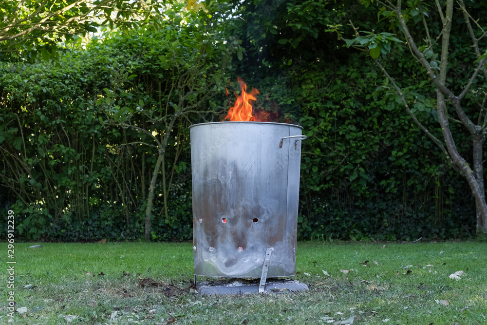 How To Use A Garden Incinerator