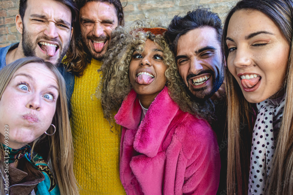 Group of Best multiracial Friends Taking a Selfie Outdoor at the City. Thre Couples Having Fun Together, Making Photo for Memory with Funny Pose, Happy Friendship grimace lifestyle Concept