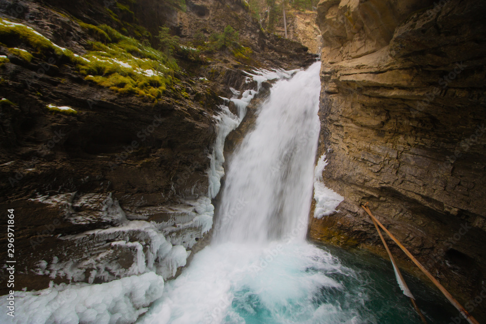 Naklejka premium waterfall in forest