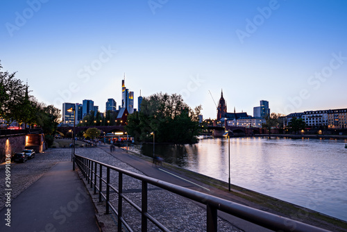 Frankfurt_Skyline photo