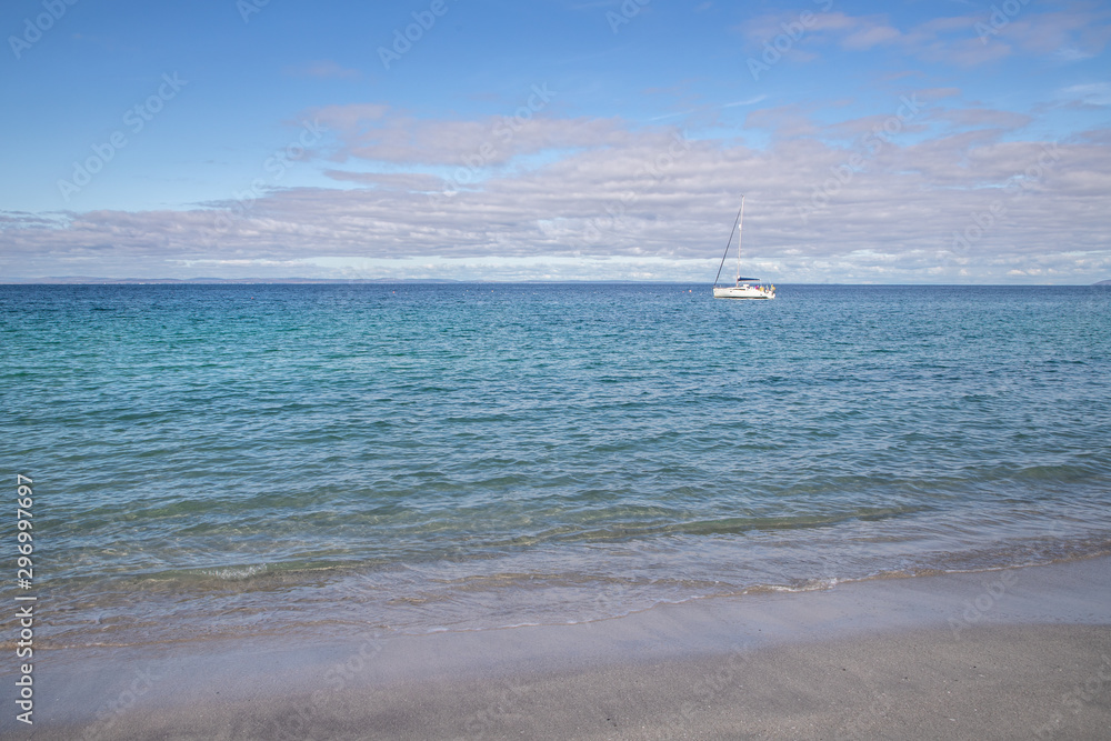 Fototapeta premium Beach and boat in Inisheer island
