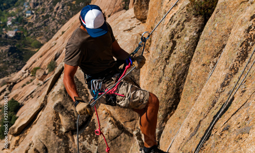 Rappel en el Parque Natural de La Pedriza