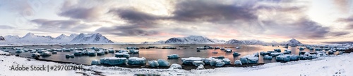 Północne krajobrazy, południowy Spitsbergen © blackspeed