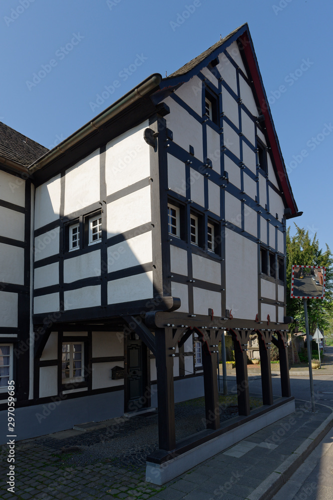 Obraz premium Laubenhaus in Oberembt bei Elsdorf