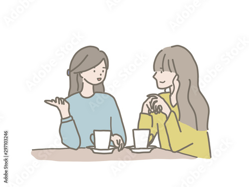 カフェでおしゃべりする女性2名