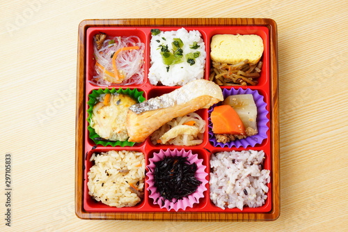 Fotografía 和食弁当