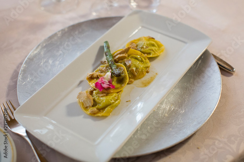 Obraz na płótnie ravioli w salonie