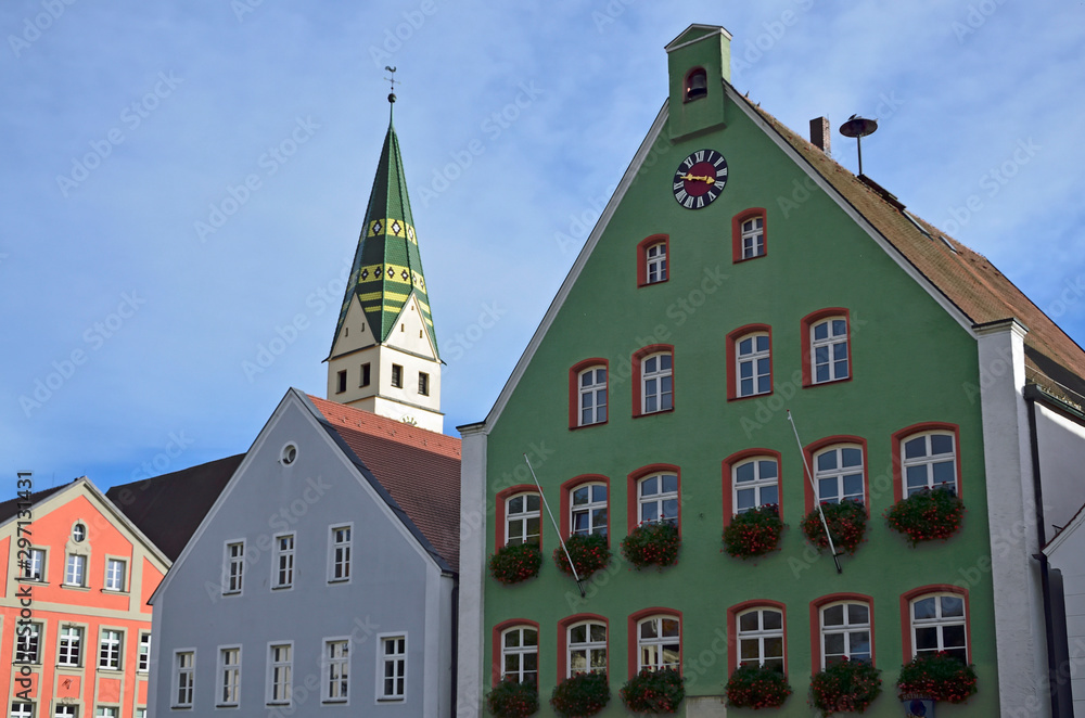 Rathaus und Pfarrkirche, Pappenheim, Altmühltal