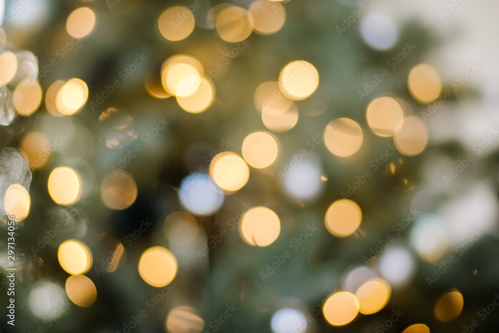 Obraz premium Defocused gold abstract christmas background. Texture