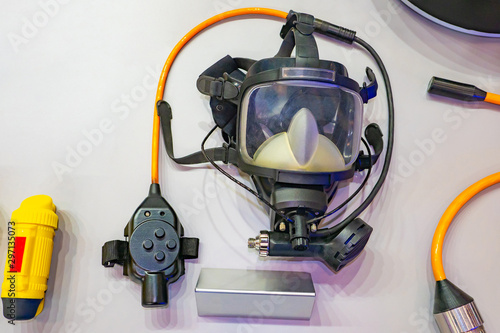 Equipment for industrial diving. Protective mask for work under water. The device for carrying out underwater work. Equipment for work in difficult conditions.