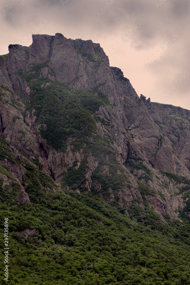 Fototapeta premium Mountain Face
