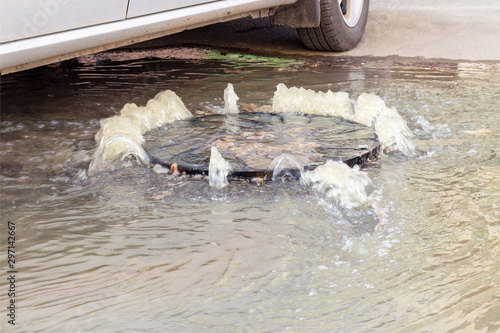 Foto Accident sewerage system