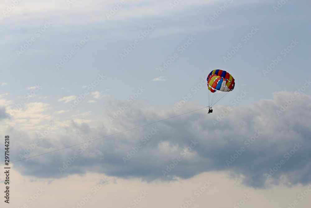 Fototapeta premium parachute flying