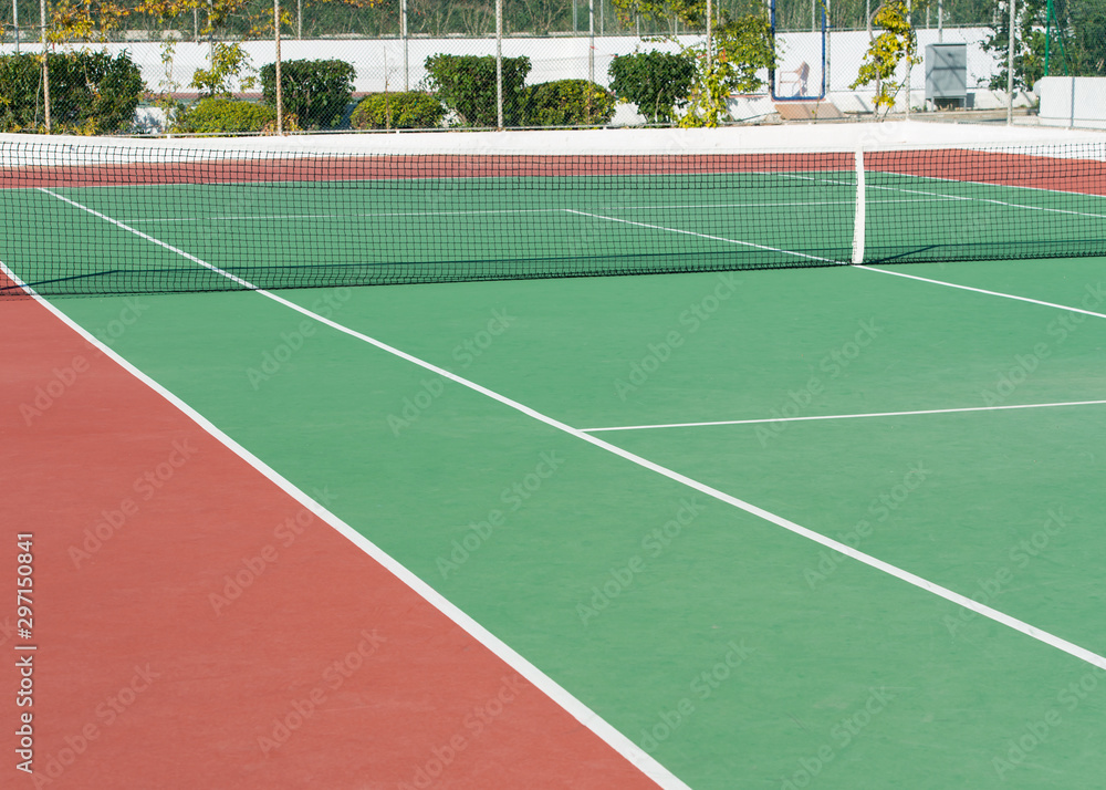Fototapeta premium Tennisplatz mit diversen Linien in der Detailansicht