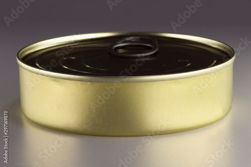 Round iron tin in gold color photo