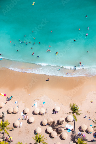 Obraz na płótnie Tropical Beach Vacation Aerial w salonie
