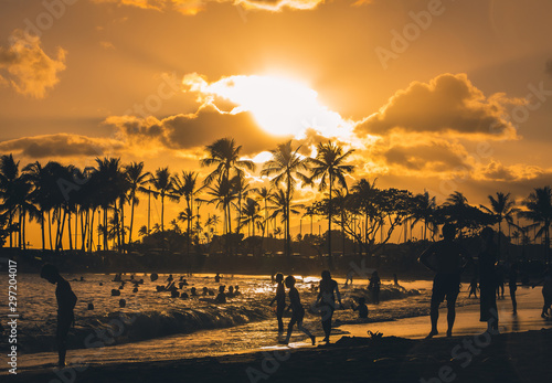 Hawaiian Waikiki Sunset