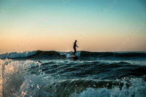 Photography Surfing, Long board and the Sea.