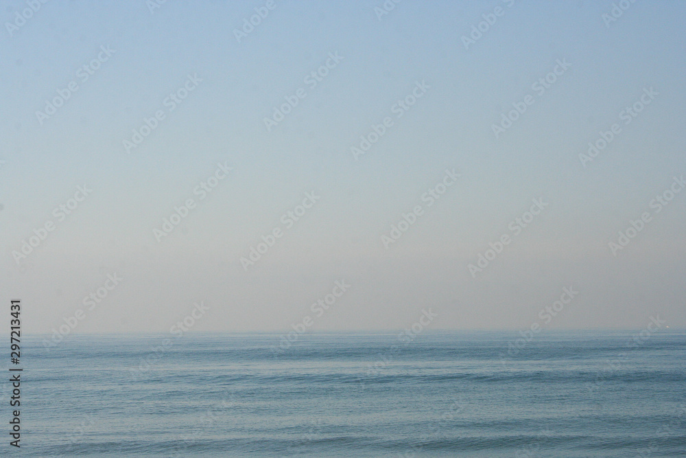 Obraz premium beach horizon 3