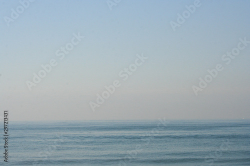 beach horizon 3