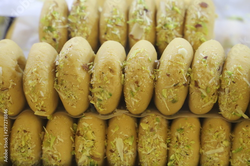 Billede på lærred Mathura pede Indian sweets close up