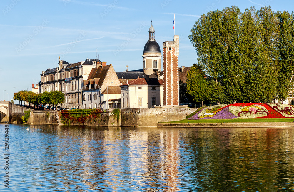 Chalon -sur –Saone, City of Art and History with the Tour du Doyenne from the 15th century in the historic center on the Saint-Laurent Island. Bourgogne-Franche- Comte, France 