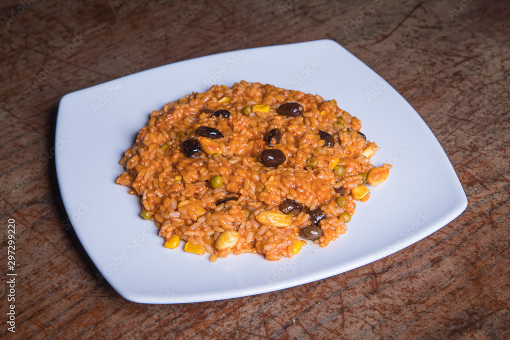 food, snack, fried, meal, plate, delicious, white, meat, nut, healthy, bowl, dish, appetizer, baked, dinner, isolated, sweet, bread, cuisine, tasty, nuts, almonds, dessert, lunch, roasted, sauce, tort food, snack, fried, meal, plate, delicious, white, meat, nut, healthy, bowl, dish, appetizer, baked, dinner, isolated, sweet, bread, cuisine, tasty, nuts, almonds, dessert, lunch, roasted, sauce, tort