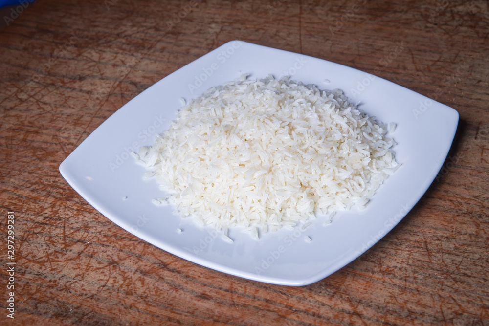 food, snack, fried, meal, plate, delicious, white, meat, nut, healthy, bowl, dish, appetizer, baked, dinner, isolated, sweet, bread, cuisine, tasty, nuts, almonds, dessert, lunch, roasted, sauce, tort food, snack, fried, meal, plate, delicious, white, meat, nut, healthy, bowl, dish, appetizer, baked, dinner, isolated, sweet, bread, cuisine, tasty, nuts, almonds, dessert, lunch, roasted, sauce, tort