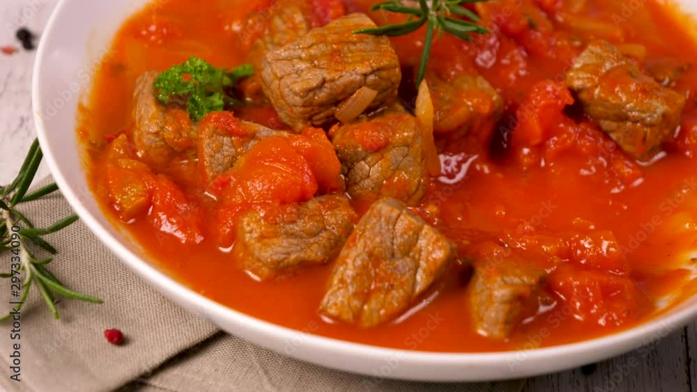 beef stew with tomato sauce and rosemary beef stew with tomato sauce and rosemary