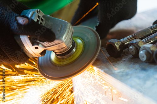 Fotografie angle grinder, also known as a side grinder or disc grinder