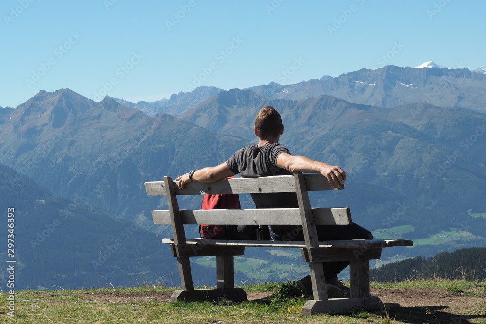 Ausblick von der Schmittenhöhe auf das umliegende Gebirge