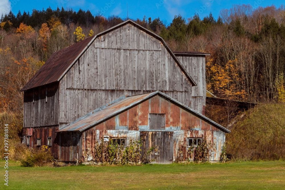 old red barn old red barn