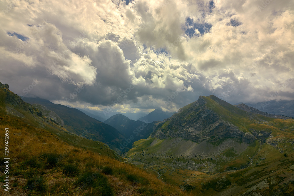 Fototapeta premium Petramulas canyon view, the Pyrenees, Spain