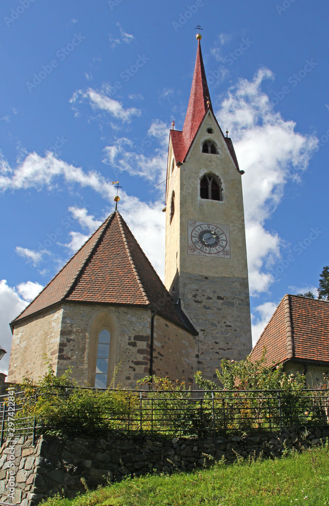 l'antica chiesa parrocchiale di Gudon (Bolzano)