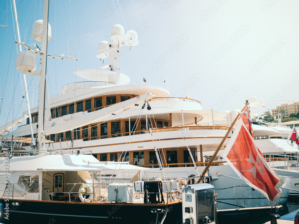 Naklejka premium yacht in monaco