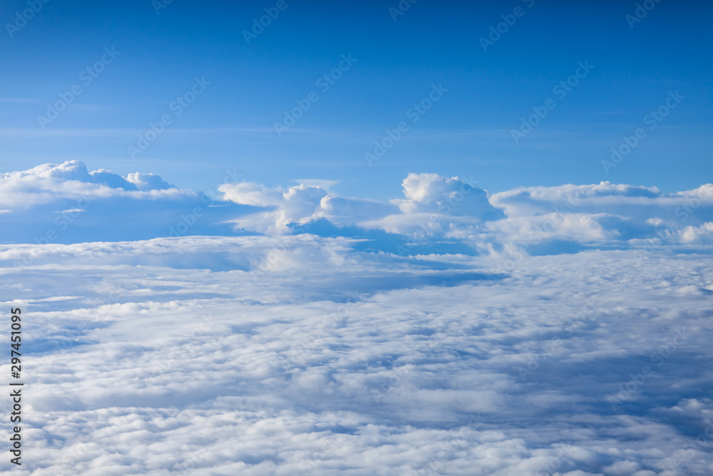 Naklejka premium 雲海 雲 青空
