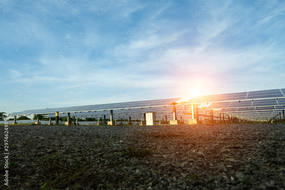 Solar panel, alternative electricity source, concept of sustainable resources, And this is a new system that can generate electricity more than the original, This's the sun tracking systems Solar panel, alternative electricity source, concept of sustainable resources, And this is a new system that can generate electricity more than the original, This's the sun tracking systems