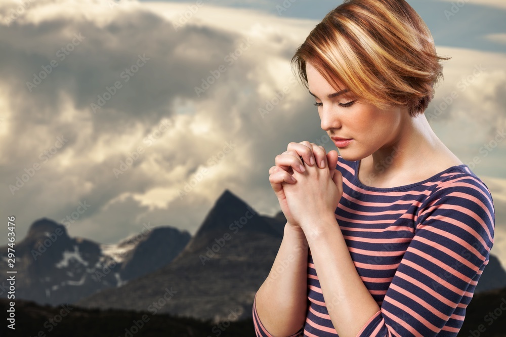 Fototapeta premium Praying.